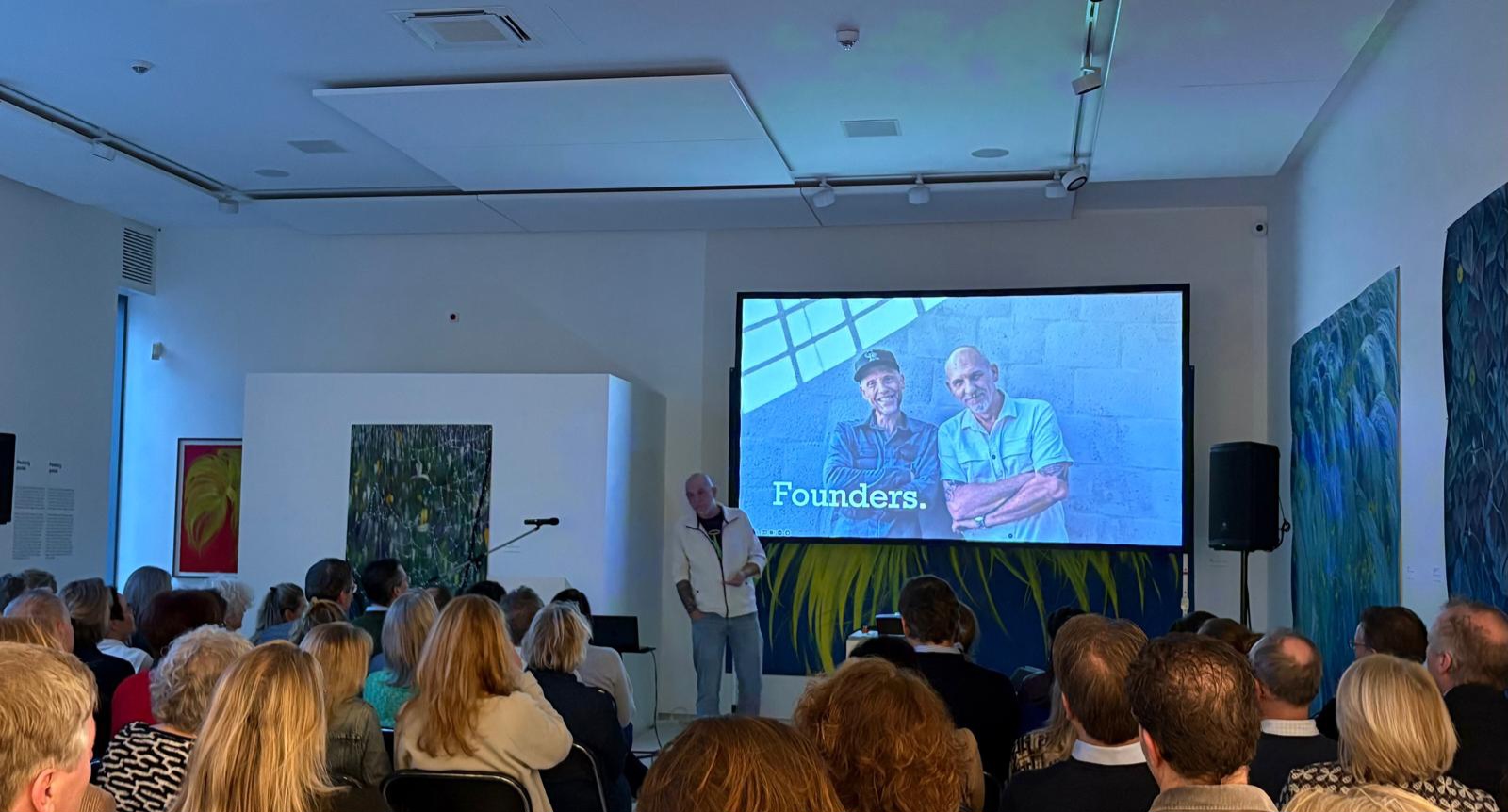 HR-nieuwjaarsbijeenkomst ‘Paying it forward en maatschappelijk ondernemen met Rodney van den Hengel’